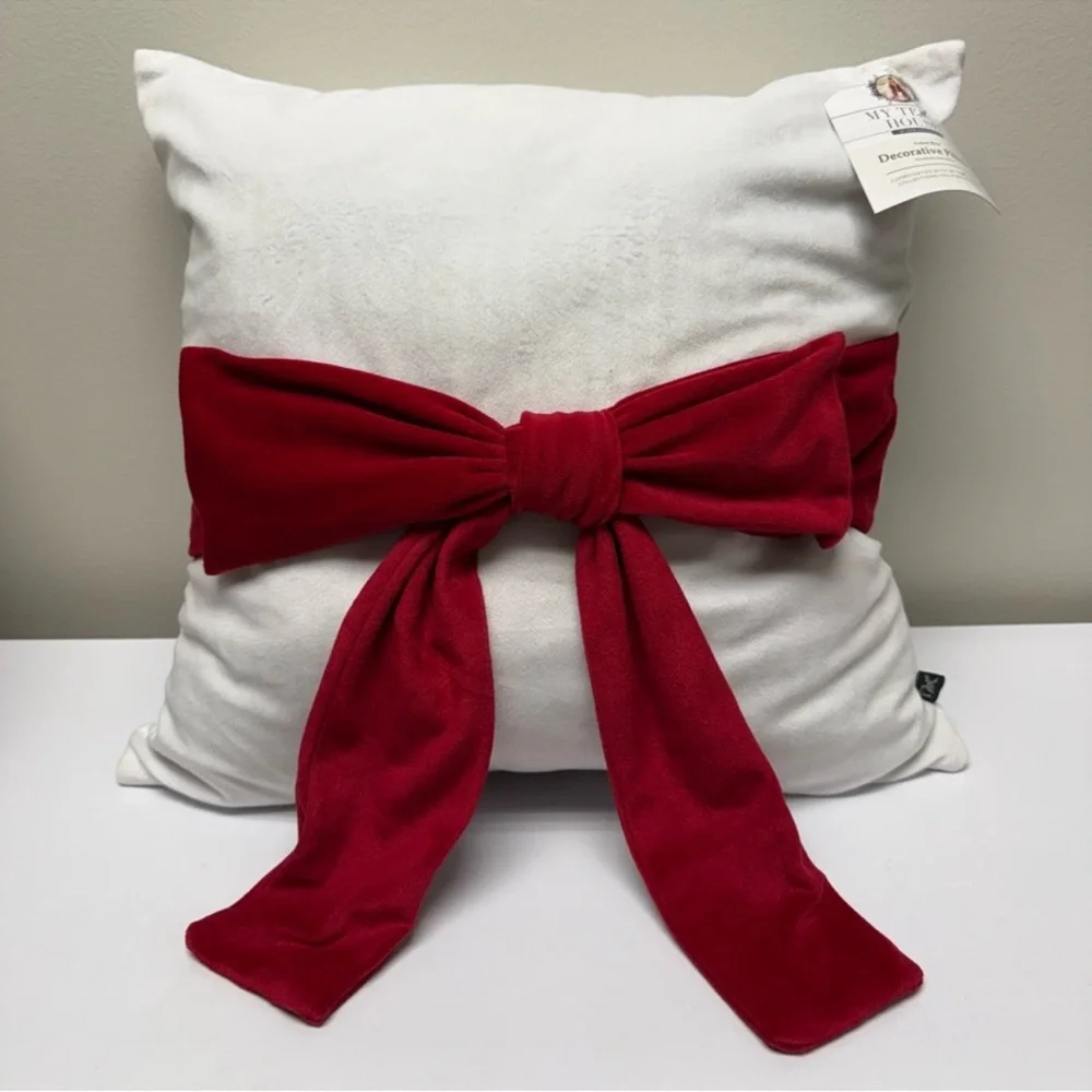 My Texas House White Velvet w/ Red Bow Large Accent Pillow, New!